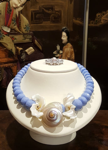Periwinkle Mashan Jade Necklace with Mother of Pearl & Shell. 