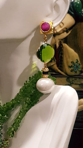 Tutti Frutti earrings: Fusia. Gold. Jade. Amethyst. Mindy Grutman Jewelry. For the elegant, modern and renaissance woman. Luxury Jewelry Inspired by the Colors of the World 