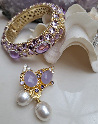 Lavender Jade with Pearl Drops